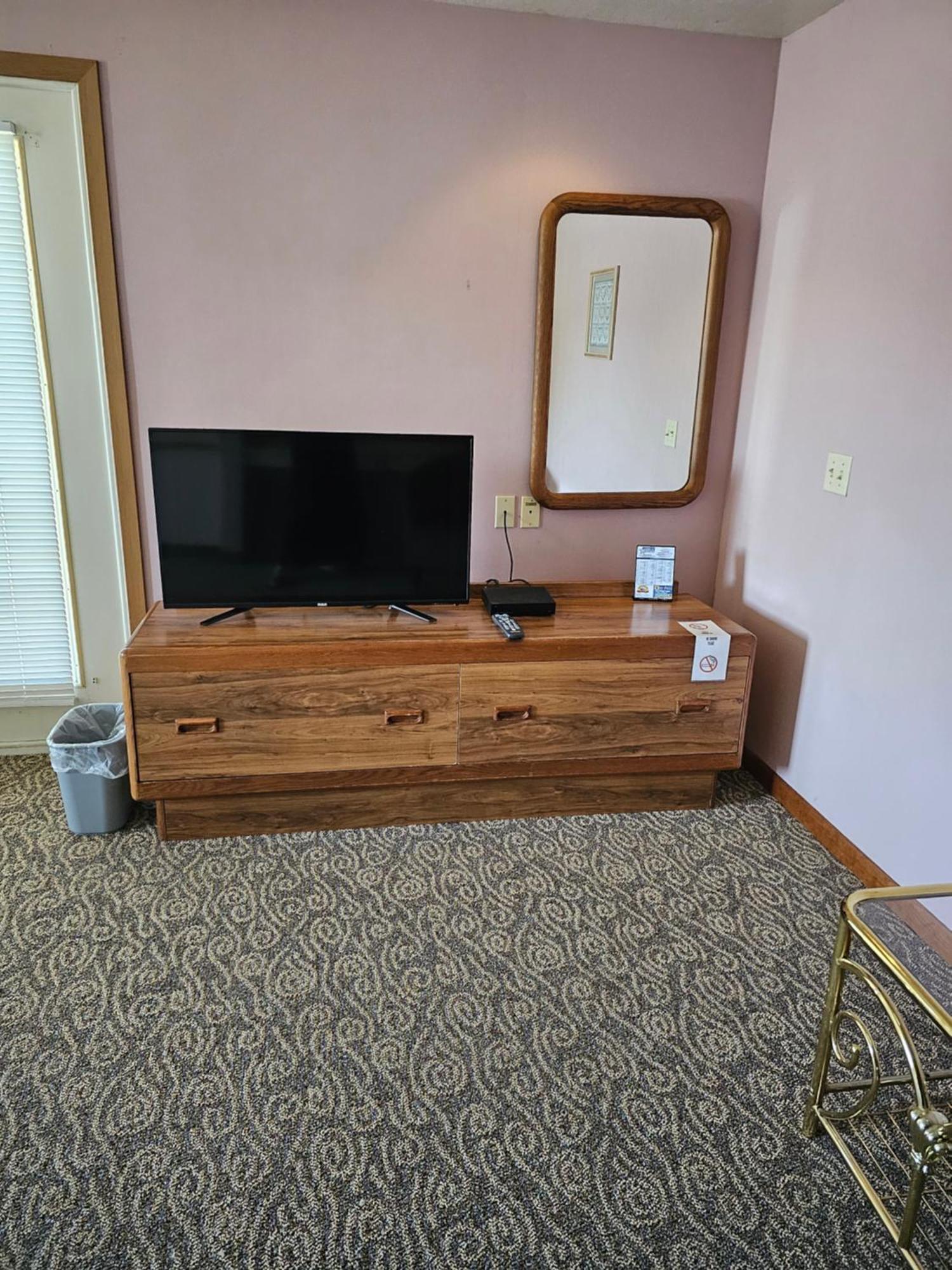 Travelodge By Wyndham Mackinaw City Exteriör bild