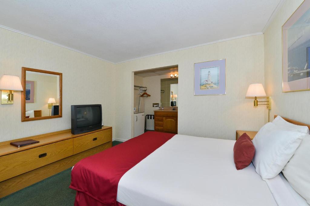 Travelodge By Wyndham Mackinaw City Rum bild